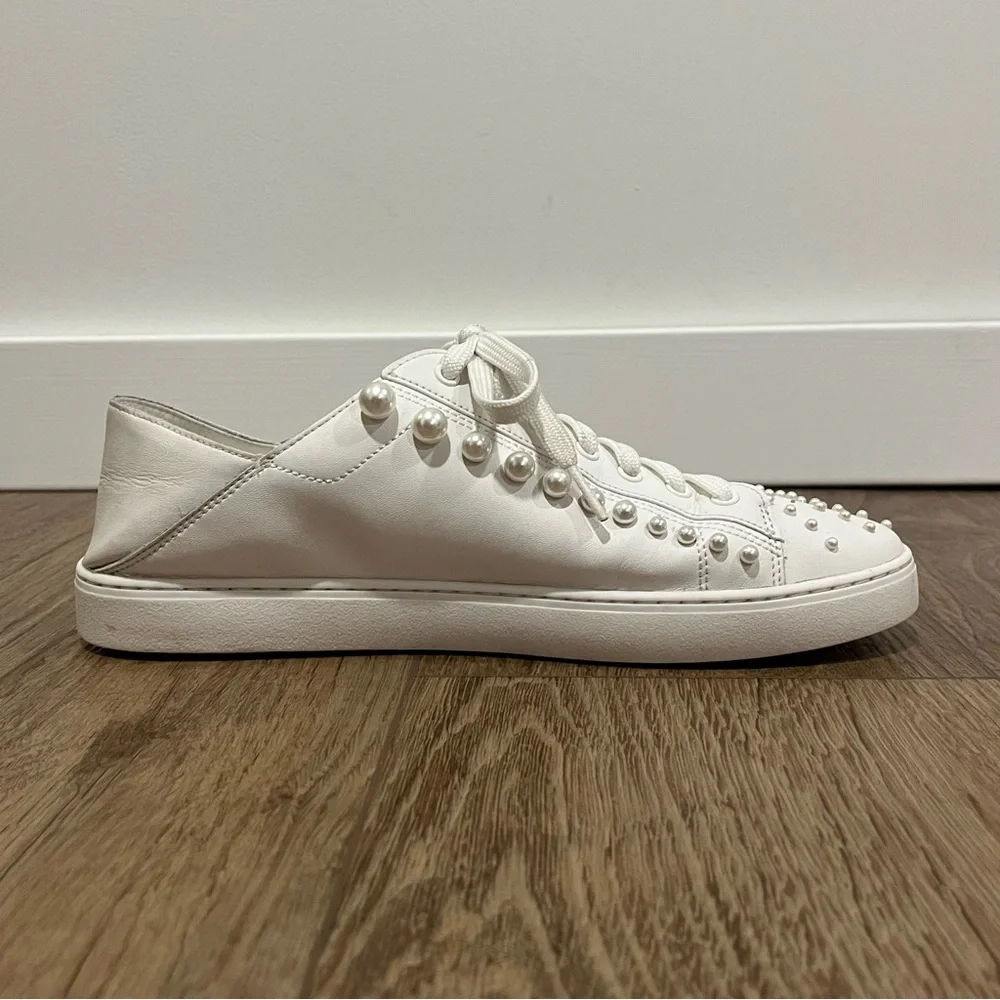 Stuart Weitzman, Goldie Convertible Sneaker - Size 9.5